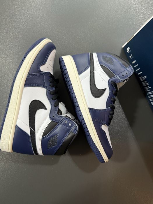 adidasi originali Nike Air Jordan 1 Retro , noi , Marime 38