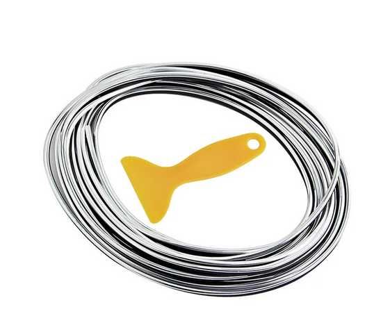 Декоратина лайсна за интериор на автомобил - 5 метра/5 цвята.