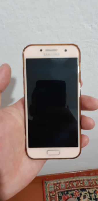 Самсунг А 3 оригинал