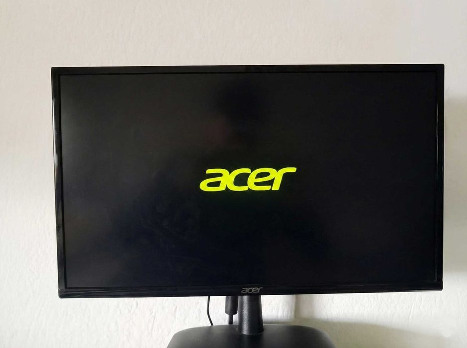 Обновен Геймърски Компютър + Монитор - Готов за игра и училище