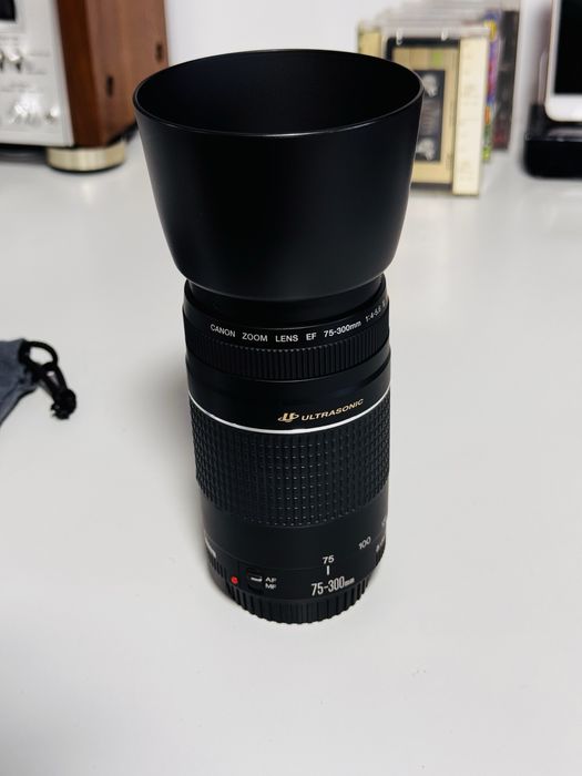 Obiectiv zoom CANON ultrasonic 75-300mm III - ca Nou - impecabil - USM