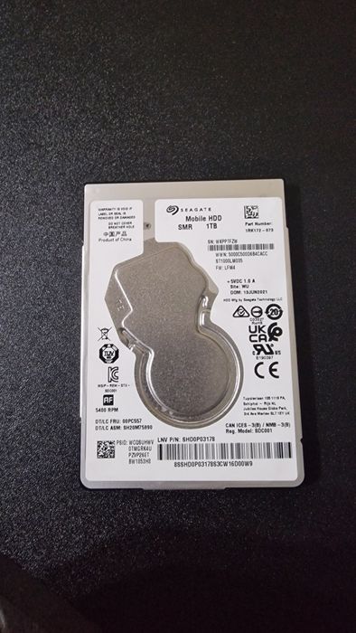 HDD 1тб, SSD 512гб и два 128гб