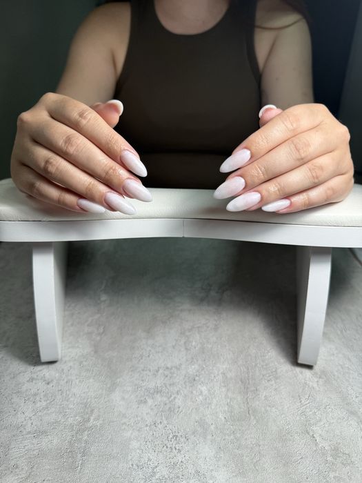 Маникюр /Педикюр/ НАРАЩИВАНИЕ/укрепление , выравнивание