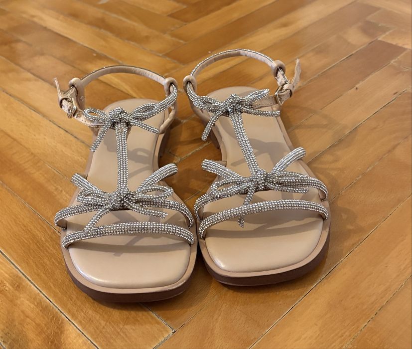 Sandale fetite Zara