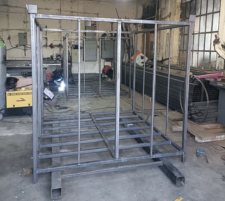 Boxpaleti metalici industriali ieftini