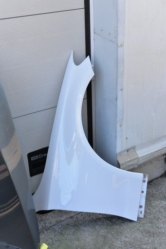 Mercedes W205 C Class aripa stanga aripa dreapta aripi