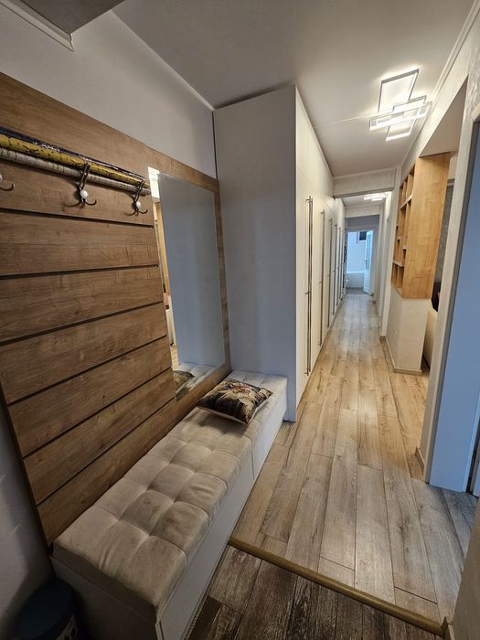 Rond Era, apartament 3 camere,90mp,,Valea Lupului