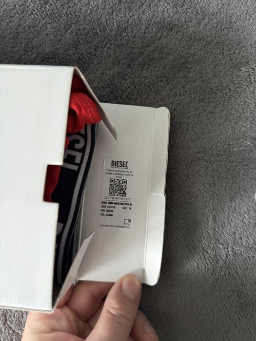 Diesel set 3 chiloti bleumarin-negru-rosu marimea M noi originali