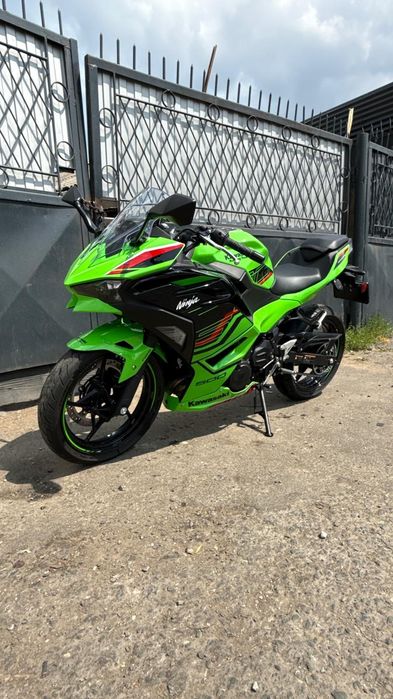 Kawasaki ninja 500SE KRT edition 2025