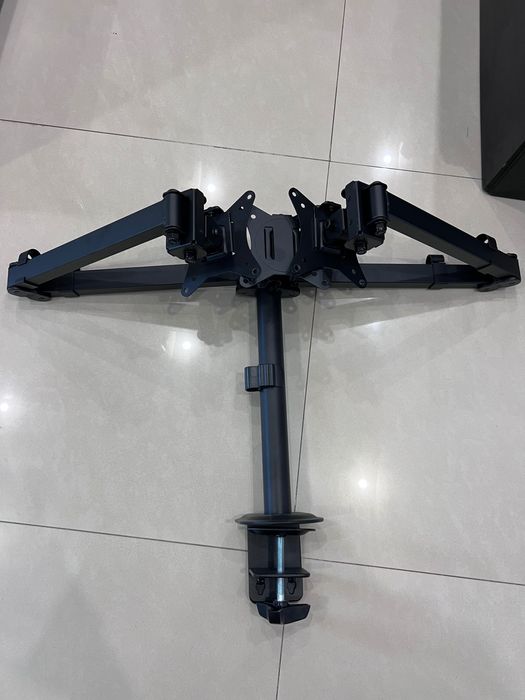 Стойка за 3 монитора