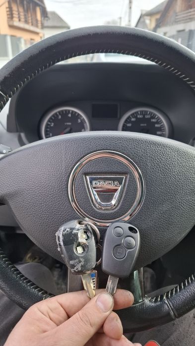 Programare,copiere chei,reparati cheie,chei deblocare mașină