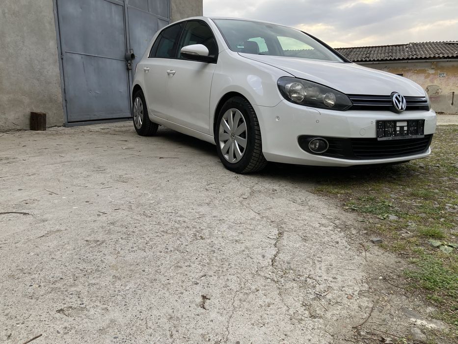 VOLKSWAGEN Golf 2011 — imagine 2