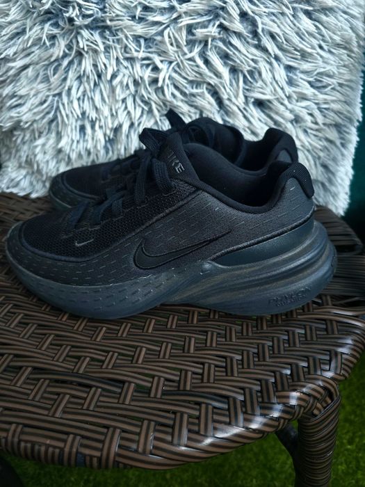 Дамски маратонки Nike