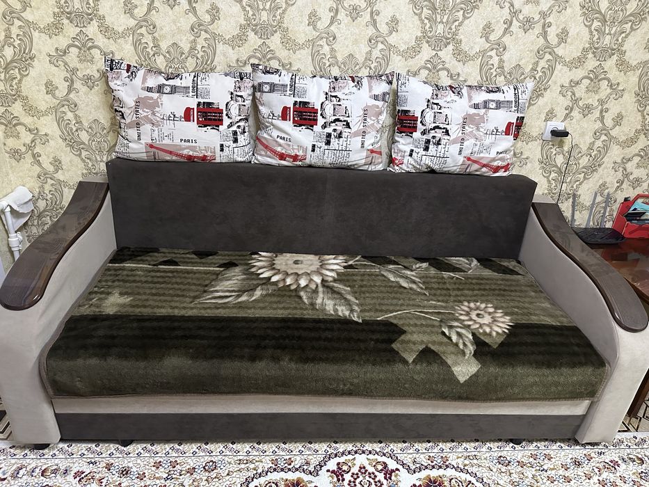 Продам диван тахту