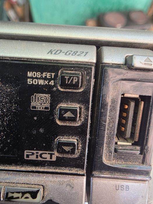СD - JVC KD G821