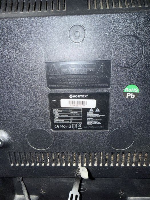 Vand televizor LED 81cm Vortex