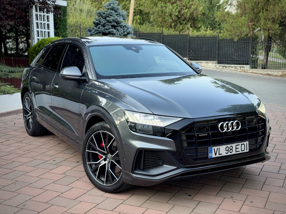Audi Q8 S-line/Panoramic/ Soft close/Faruri Matrix/ Suspensie pneumatica