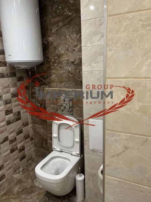 Дава се под наем Тристаен апартамент в Варна, Автогара - 115 кв.м за 714 € - Снимка #7