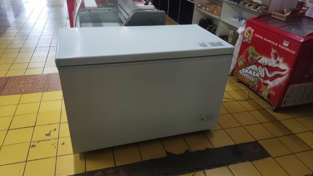 Продам морозильник Бирюса