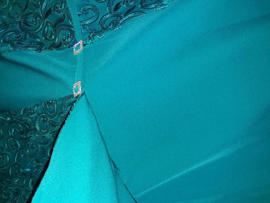 Rochie ocazie eleganta scurta marimea 50 noua verde smarald