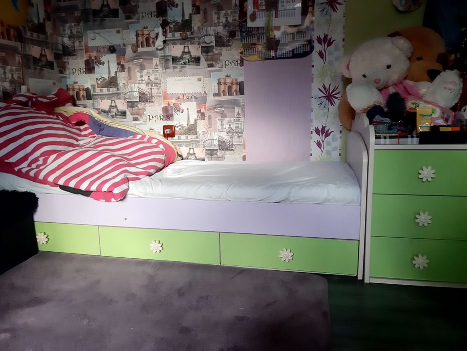 Детско легло /кошара /люлка/бюро комбинирано