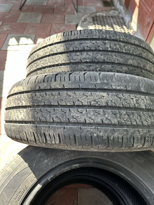 Резина 215/70/R15C 4шт лето