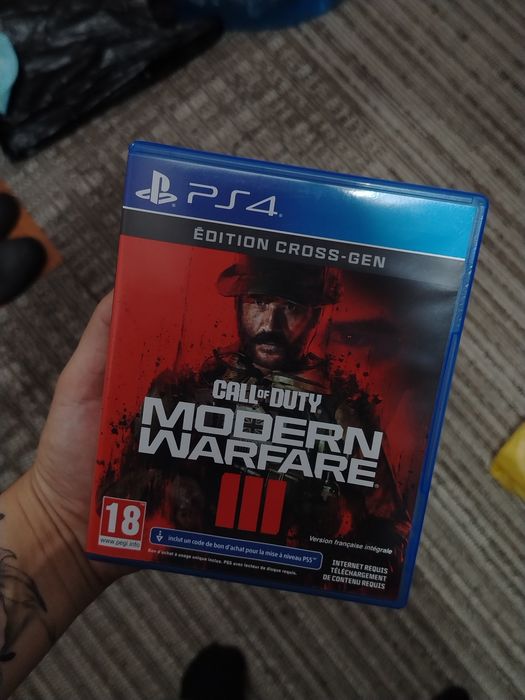 Продам диск Call of Duty 3 (PS4)