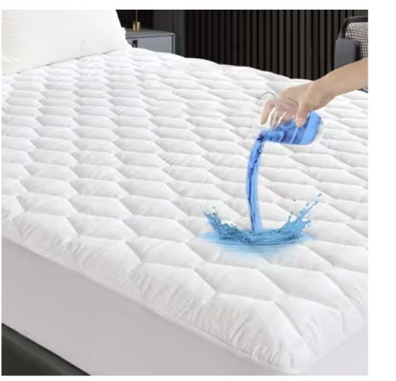 Vând protector saltea 180/200