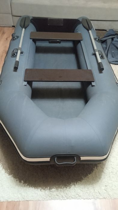 Продам лодку аква2800