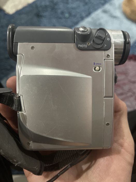 Продам фотокамеру