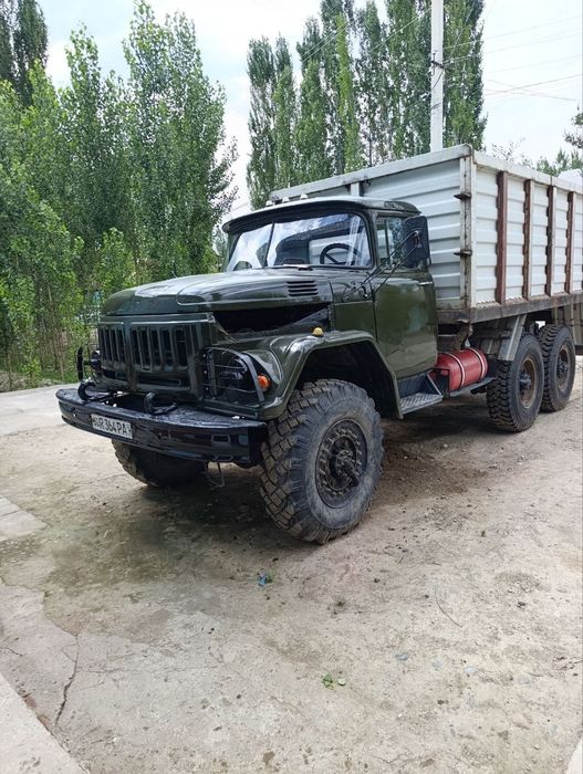 Zil 131 bartavov samasval yangi terilgan