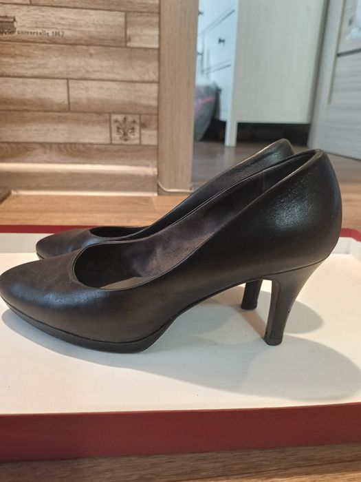 Туфли босоножки 39, 40-41 размер