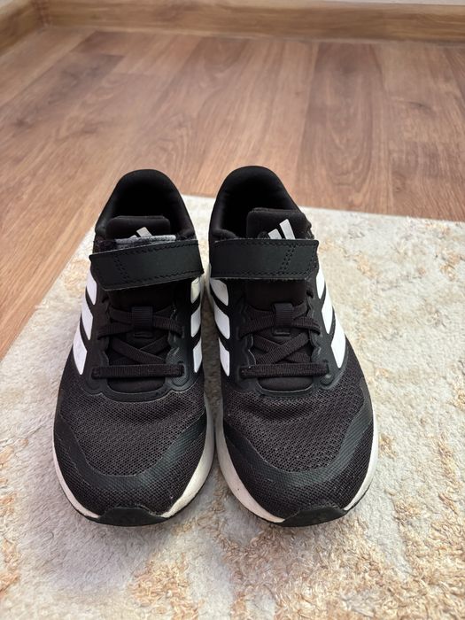 Маратонки Adidas