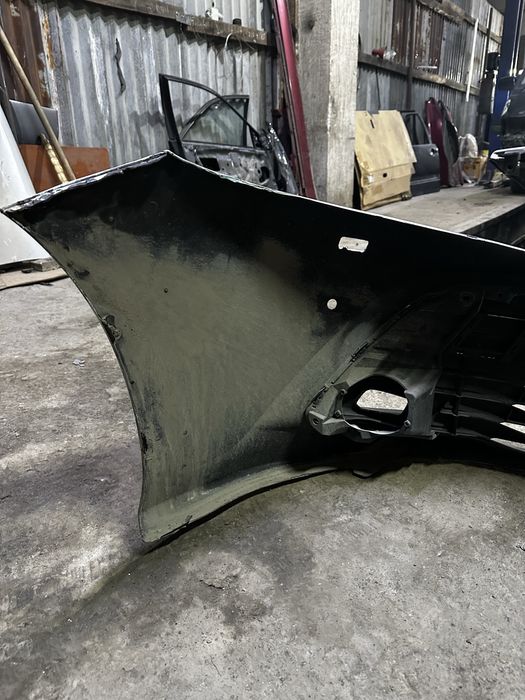 Продам бампер Тайота Камри 70