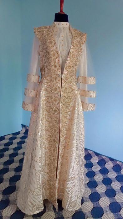 Yaxshi 2-3 marta kiyilgan