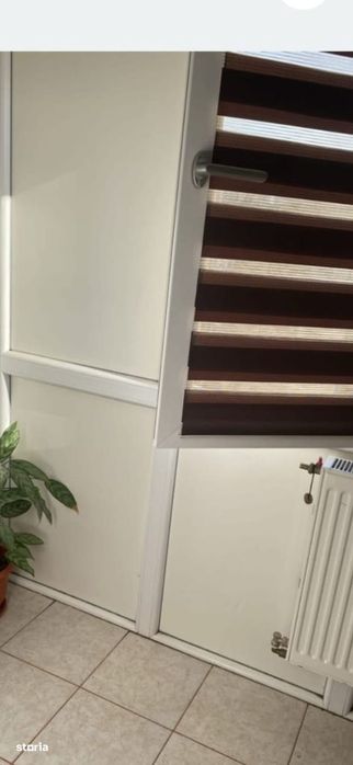 Doua semidecomandate craiovita scoala 34