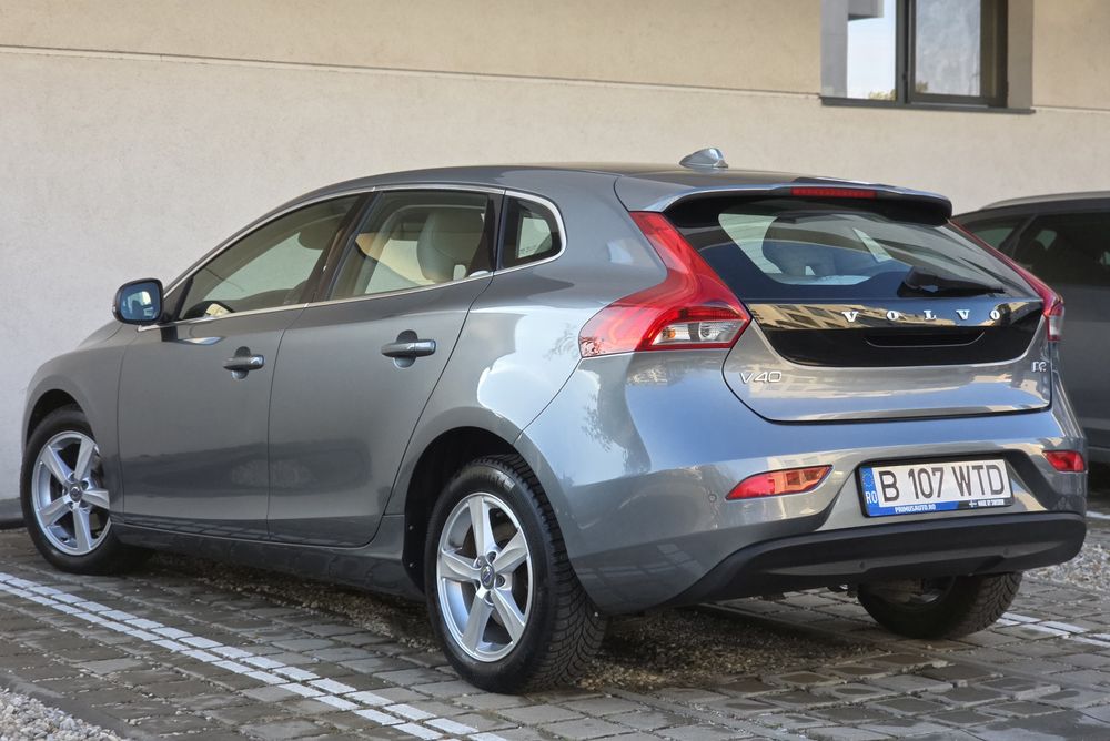 Volvo V40 2016 | 2.0 Diesel | Euro 6