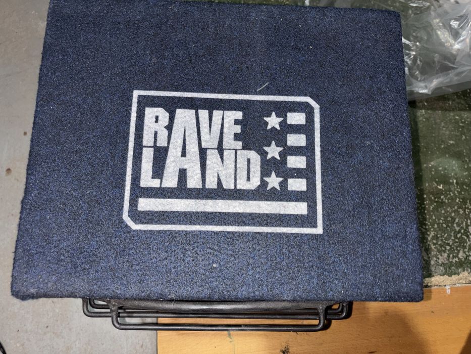 Vând tub de bass+ amplificator