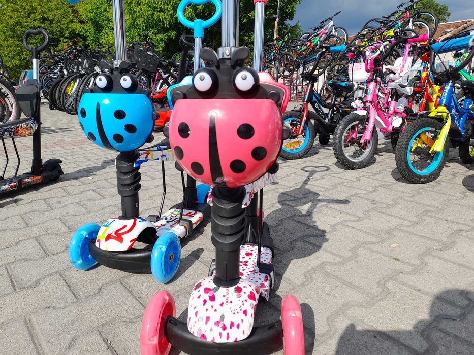 MONI Детска тротинетка LOLLIPOP