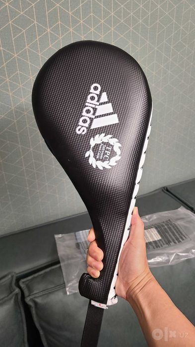 Новая ракетка-хлопушка Adidas для тхэквондо (Double Target Mitt)