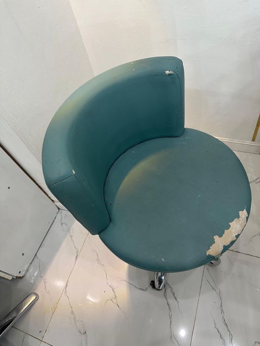 Кресло в хорошем состоянии