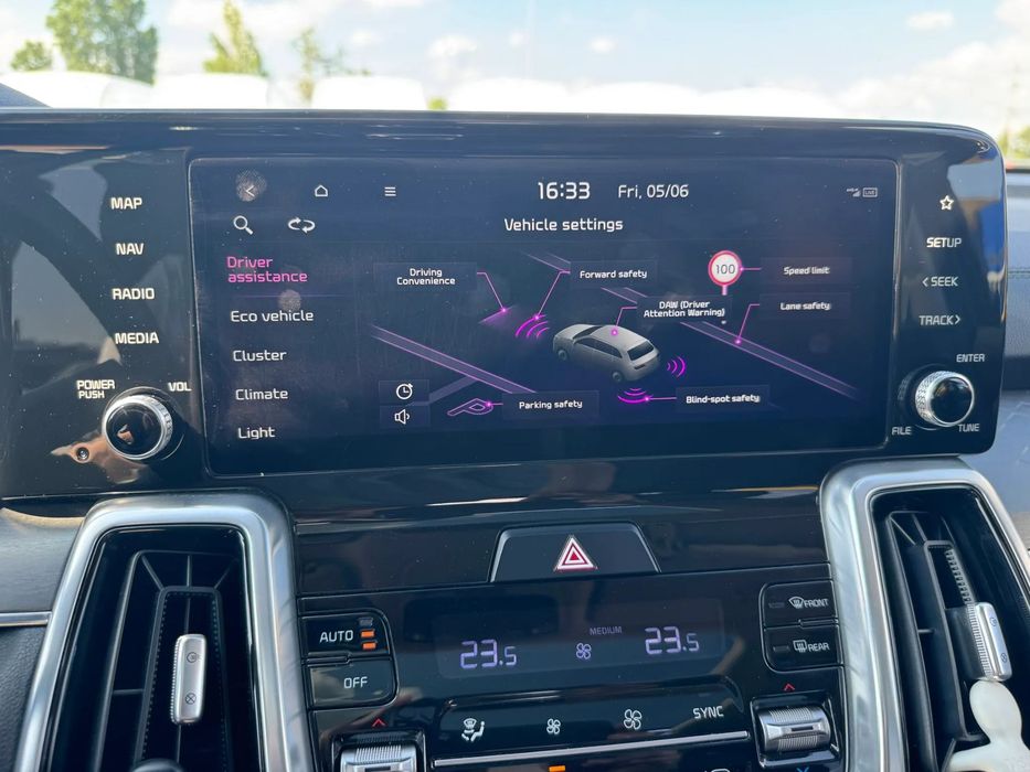 Kia Sorento Hybrid 2023 - Carte service - Istoric complet