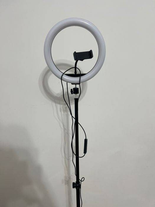 Inel luminos-lampǎ