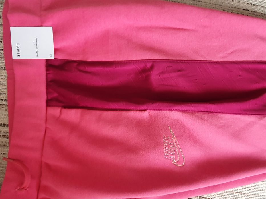 Дамско Долнище Nike