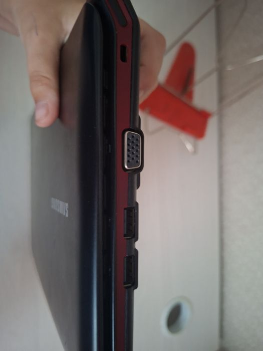 Продам ноутбук Samsung