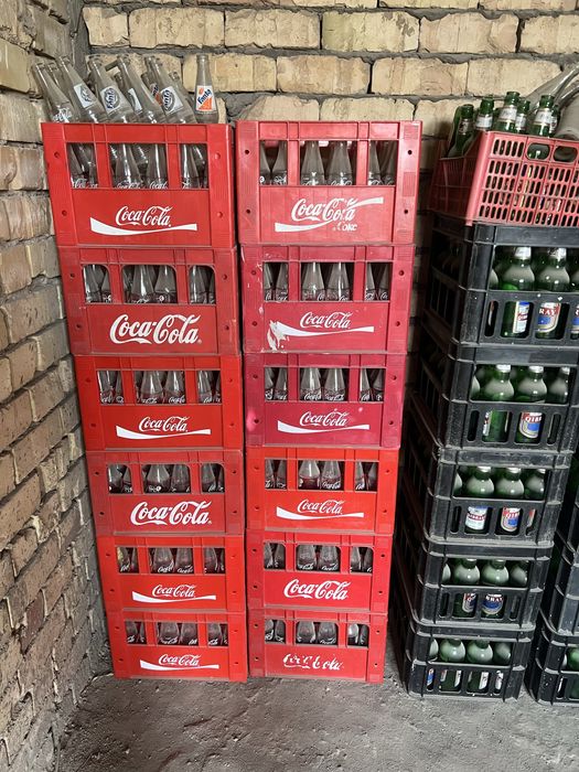 Кола ящик с бутылками