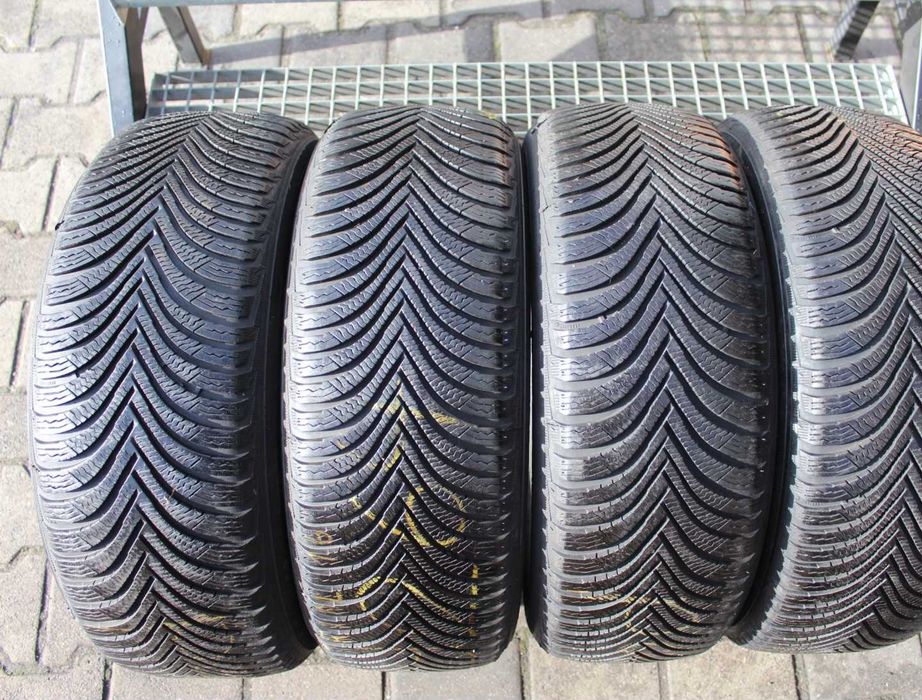 215/60/R17   Michelin Alpin 5