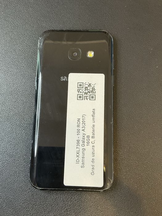 Samsung galaxy A3 2017 16GB ID-XXL7396
