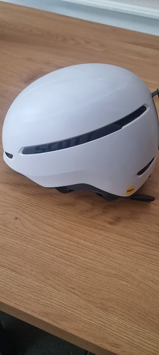 Casca schi ,everest scott ,salomon...