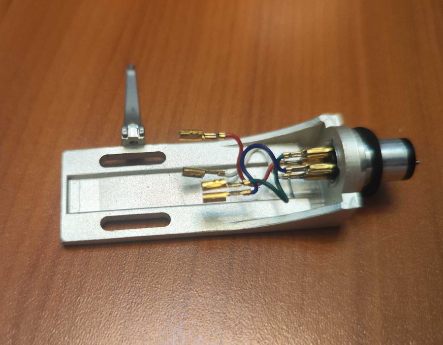 Шелл , HeadShell для винилового проигрывателя Pioneer JP-510.